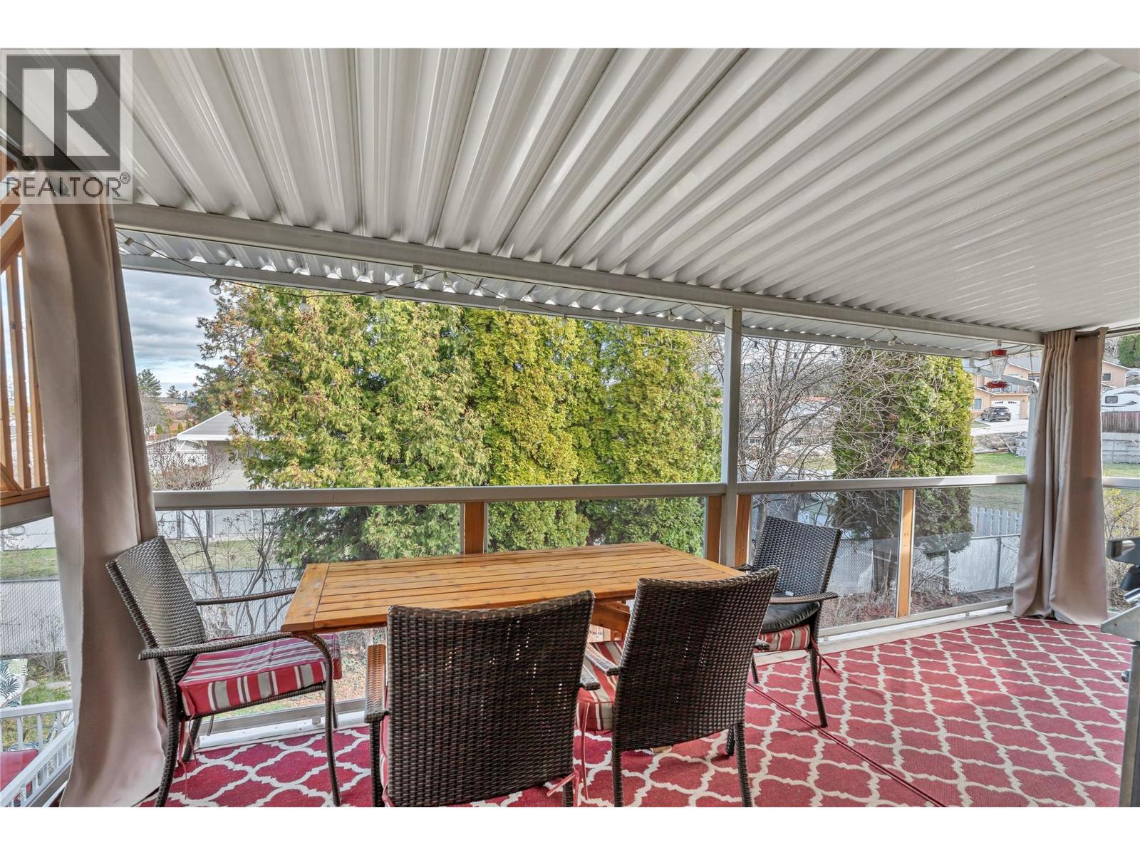 192 Dartmouth Place, Penticton