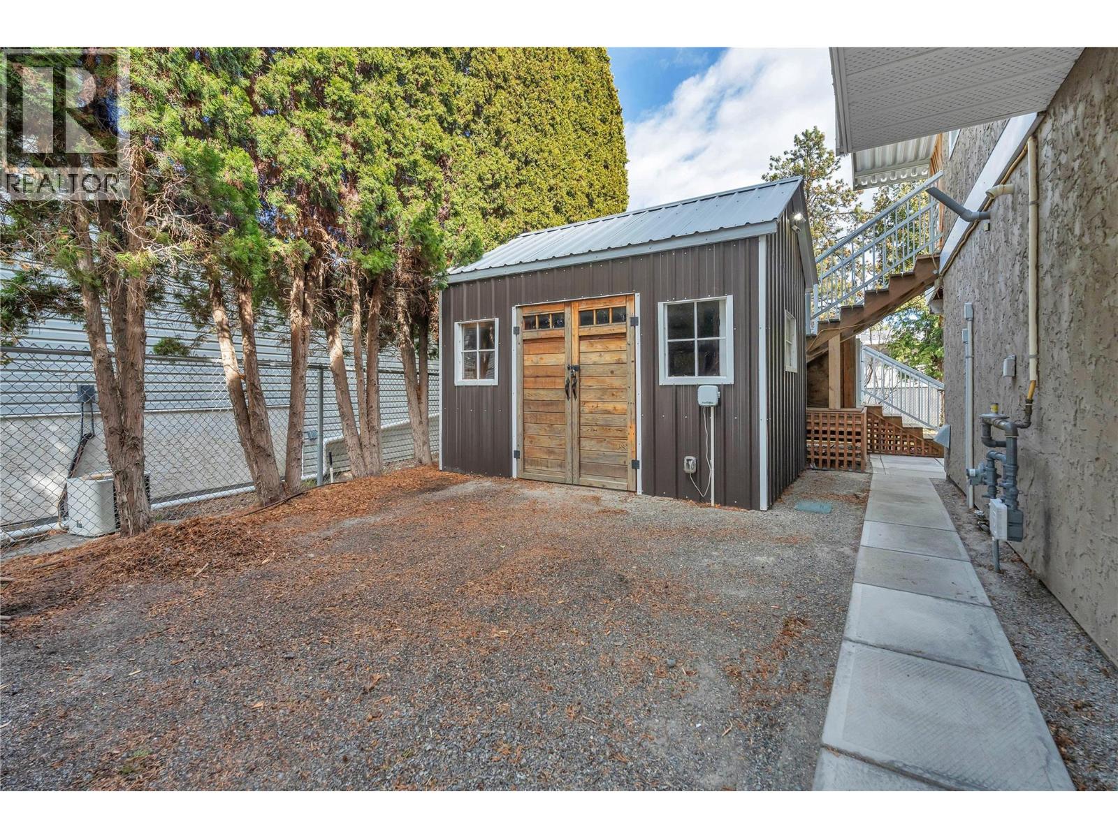 192 Dartmouth Place, Penticton