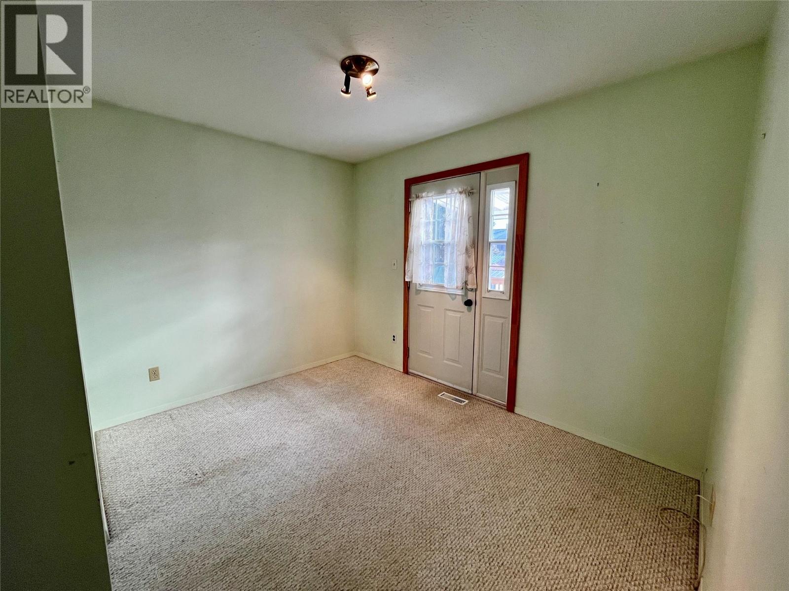 20 Dawson Place, Tumbler Ridge