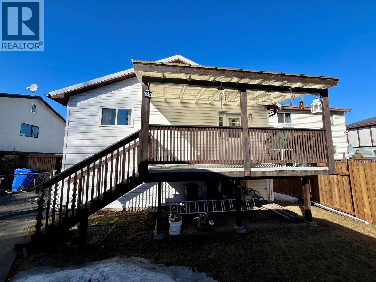 20 Dawson Place, Tumbler Ridge