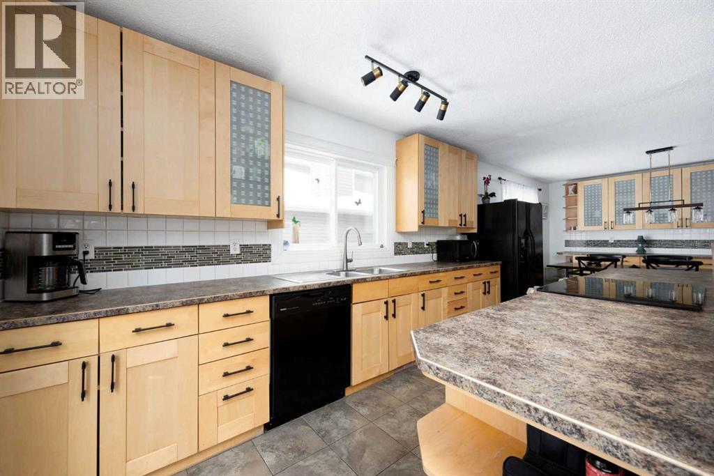 312 Ermine Crescent, Fort McMurray