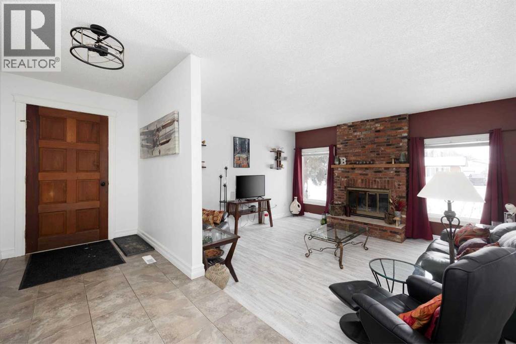 312 Ermine Crescent, Fort McMurray