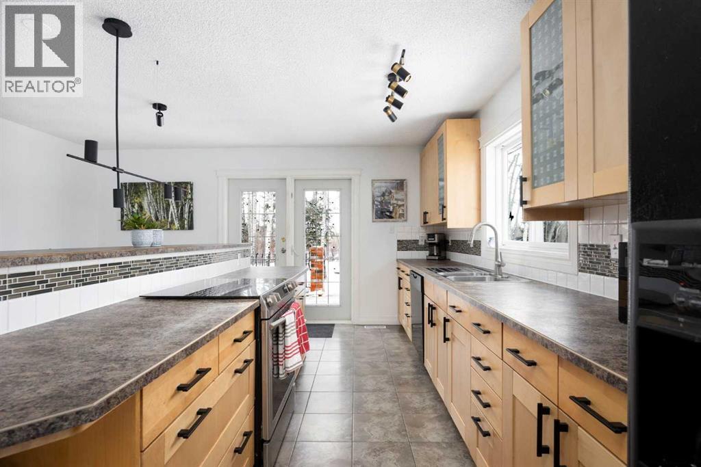 312 Ermine Crescent, Fort McMurray