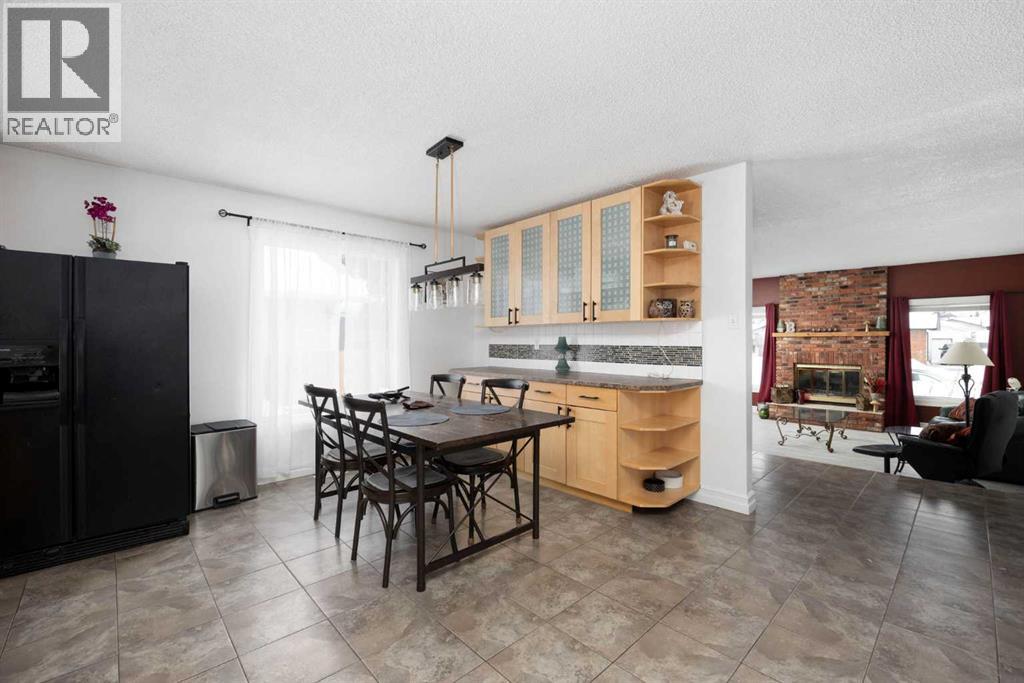 312 Ermine Crescent, Fort McMurray