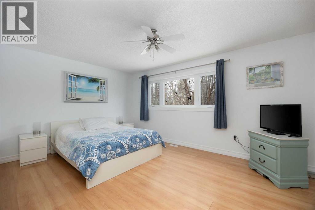 312 Ermine Crescent, Fort McMurray