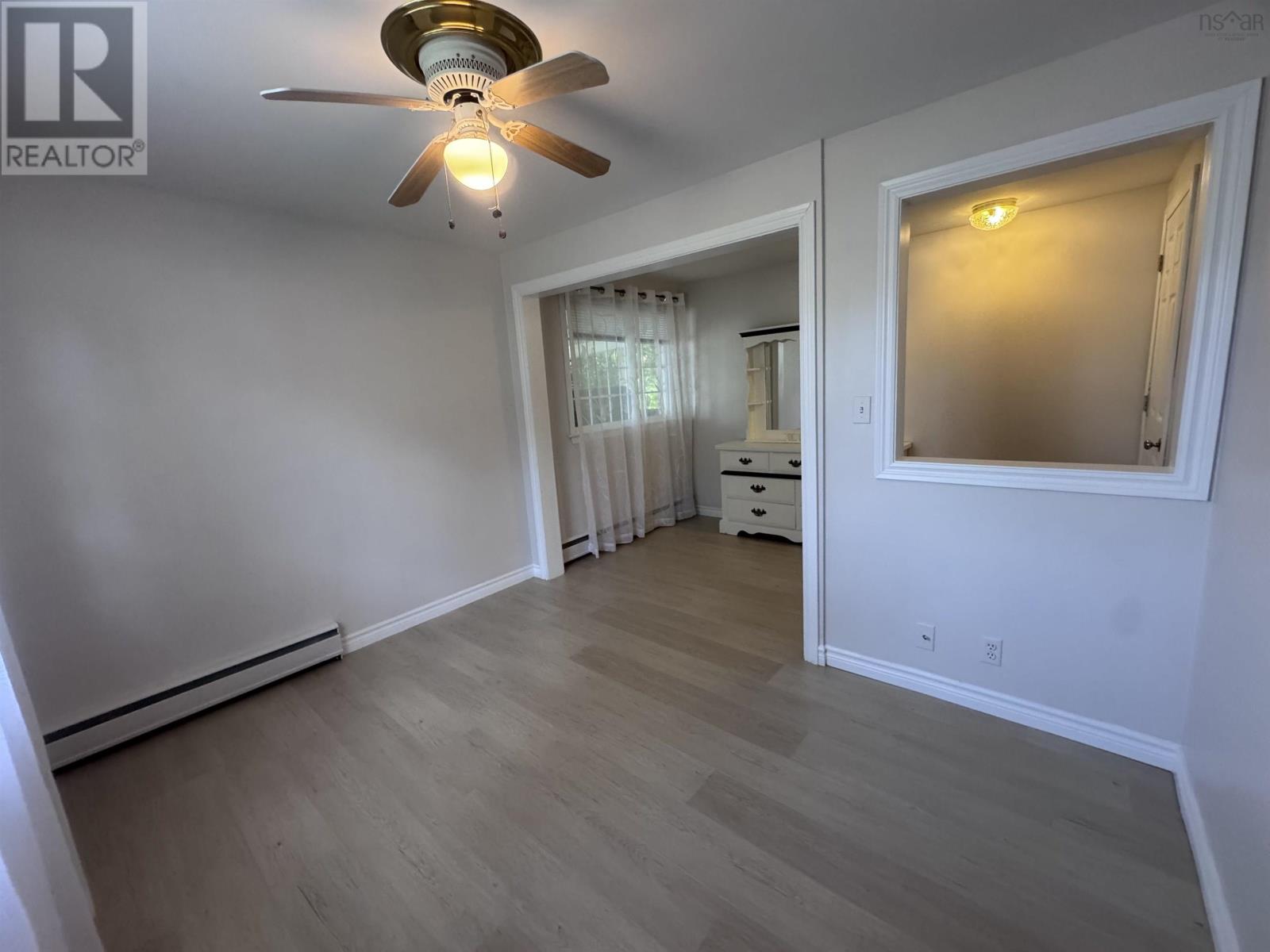 Property 13 of 49 of 35 GRANDVIEW Drive