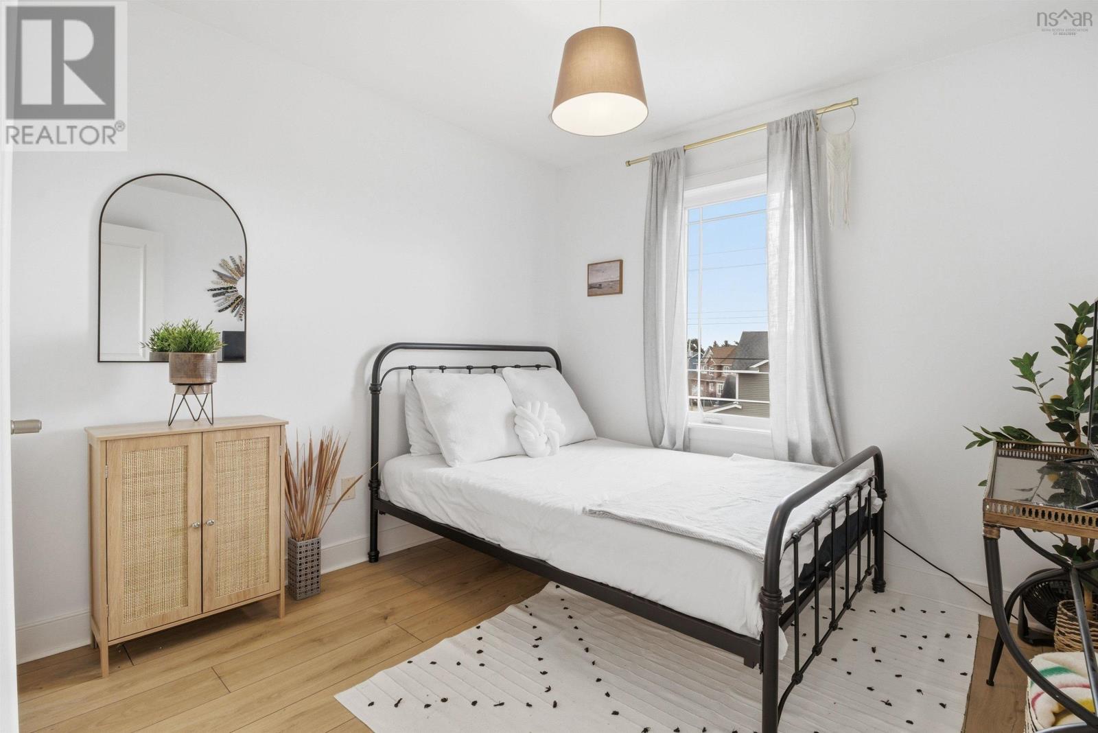 Property 37 of 39 of 79 Transom Drive