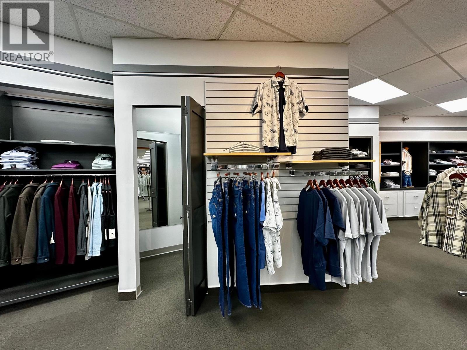 1161 MAIN Street, Smithers