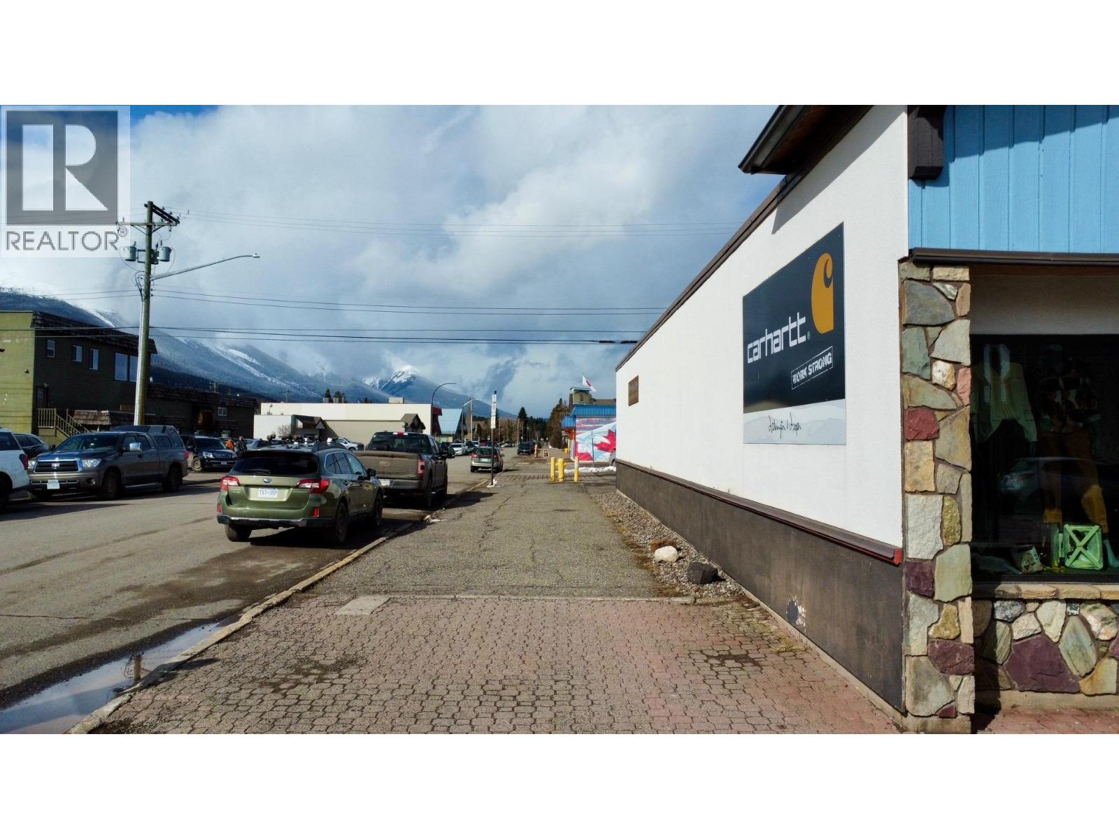 1161 MAIN Street, Smithers