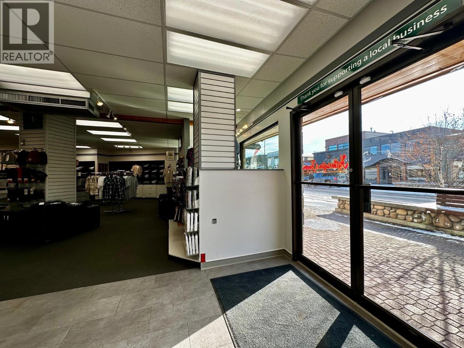 1161 MAIN Street, Smithers