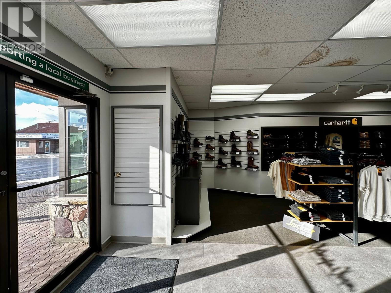 1161 MAIN Street, Smithers