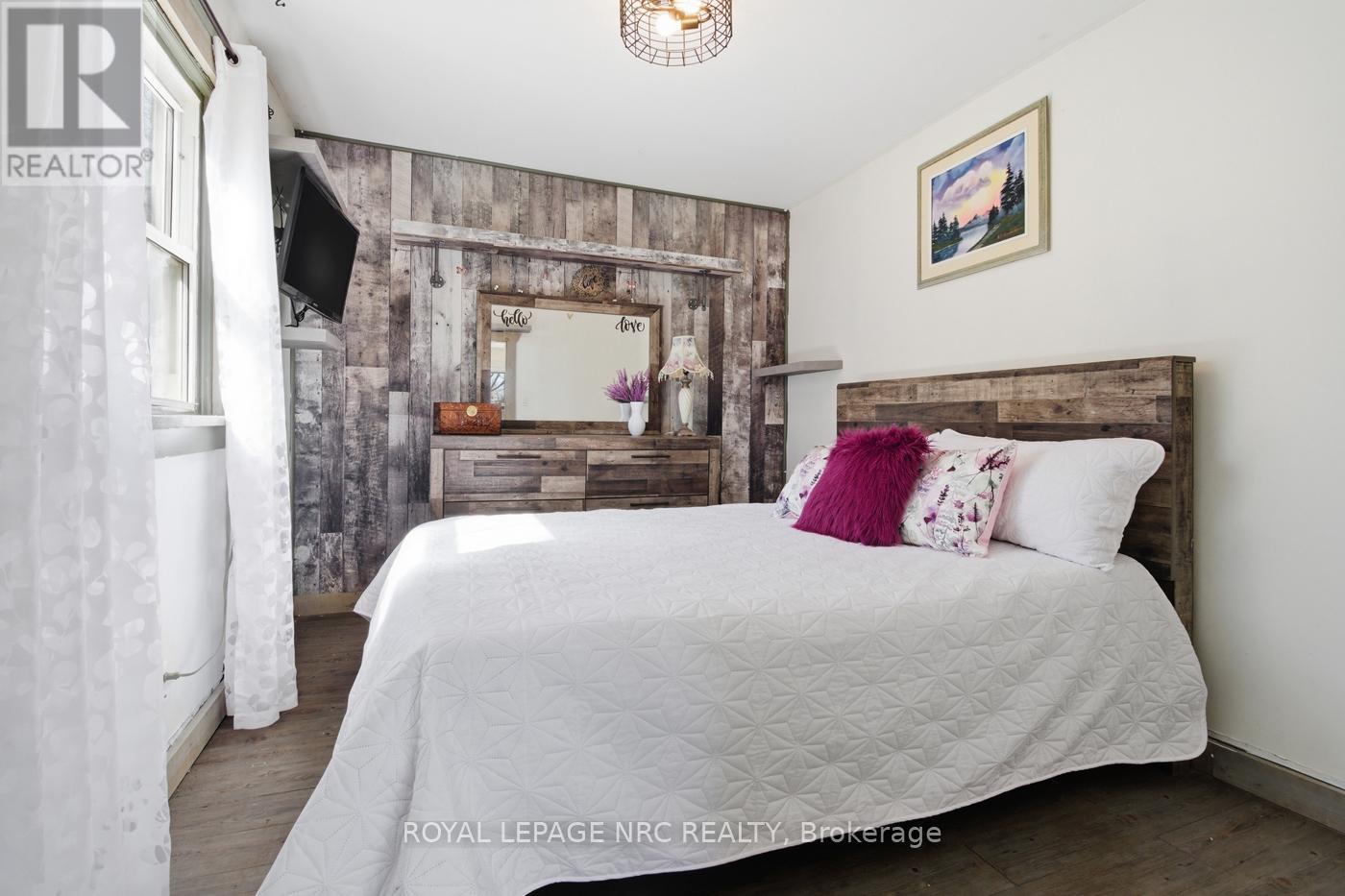 529 ROSEHILL ROAD - 13