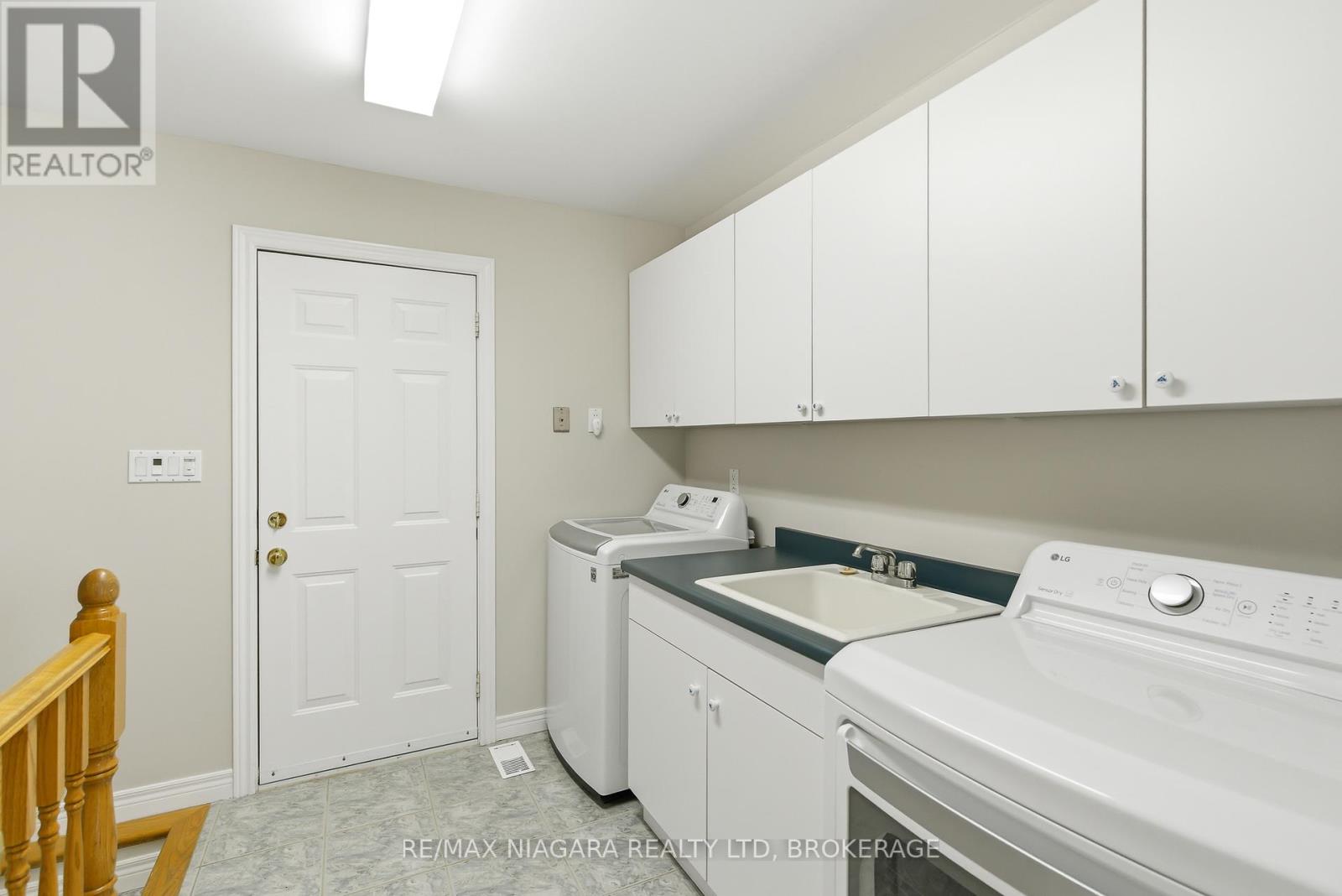 7865 BISHOP AVENUE,Niagara Falls (Mt. Carmel),,