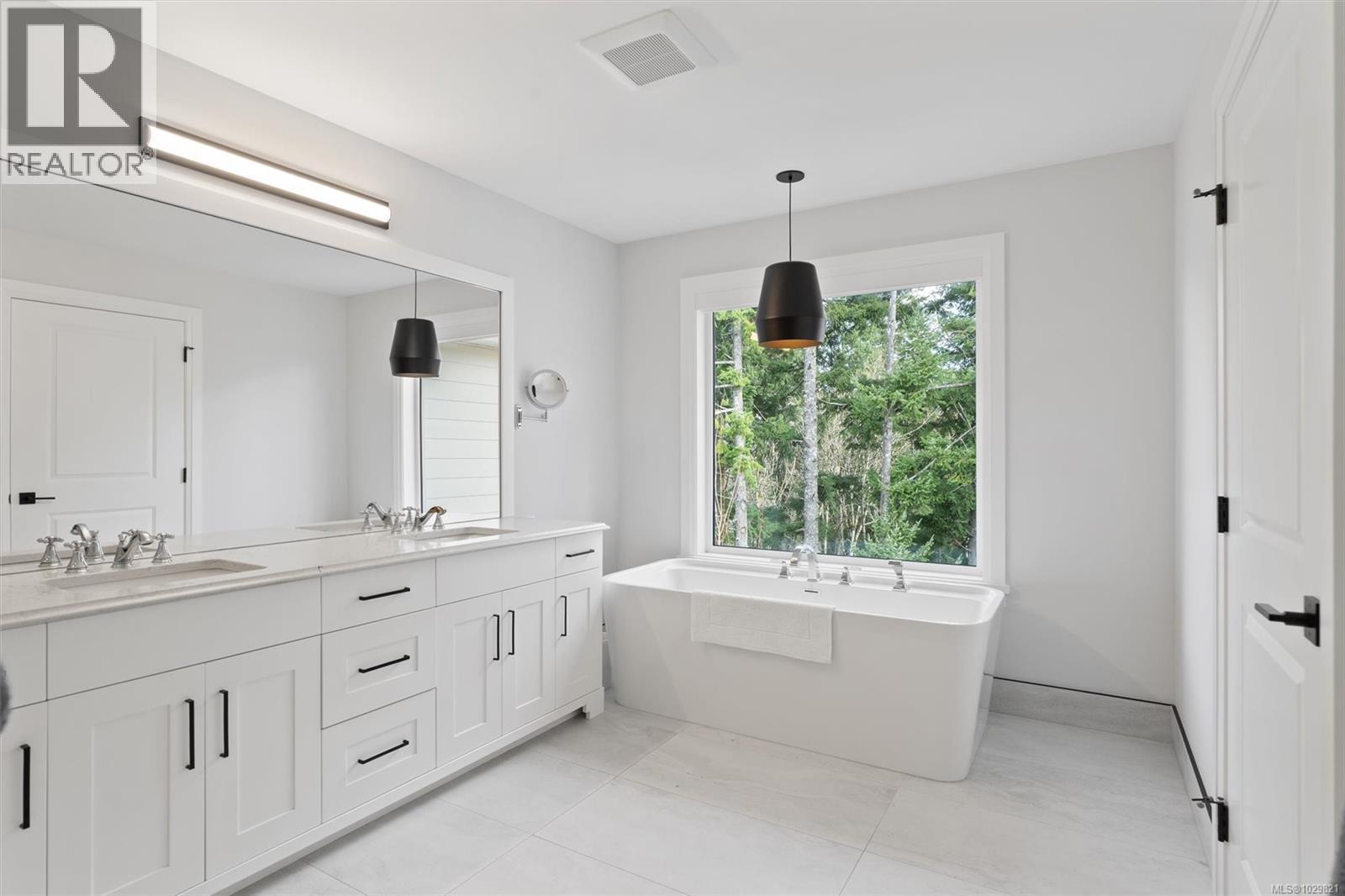 2006 PINEHURST TERR - 25