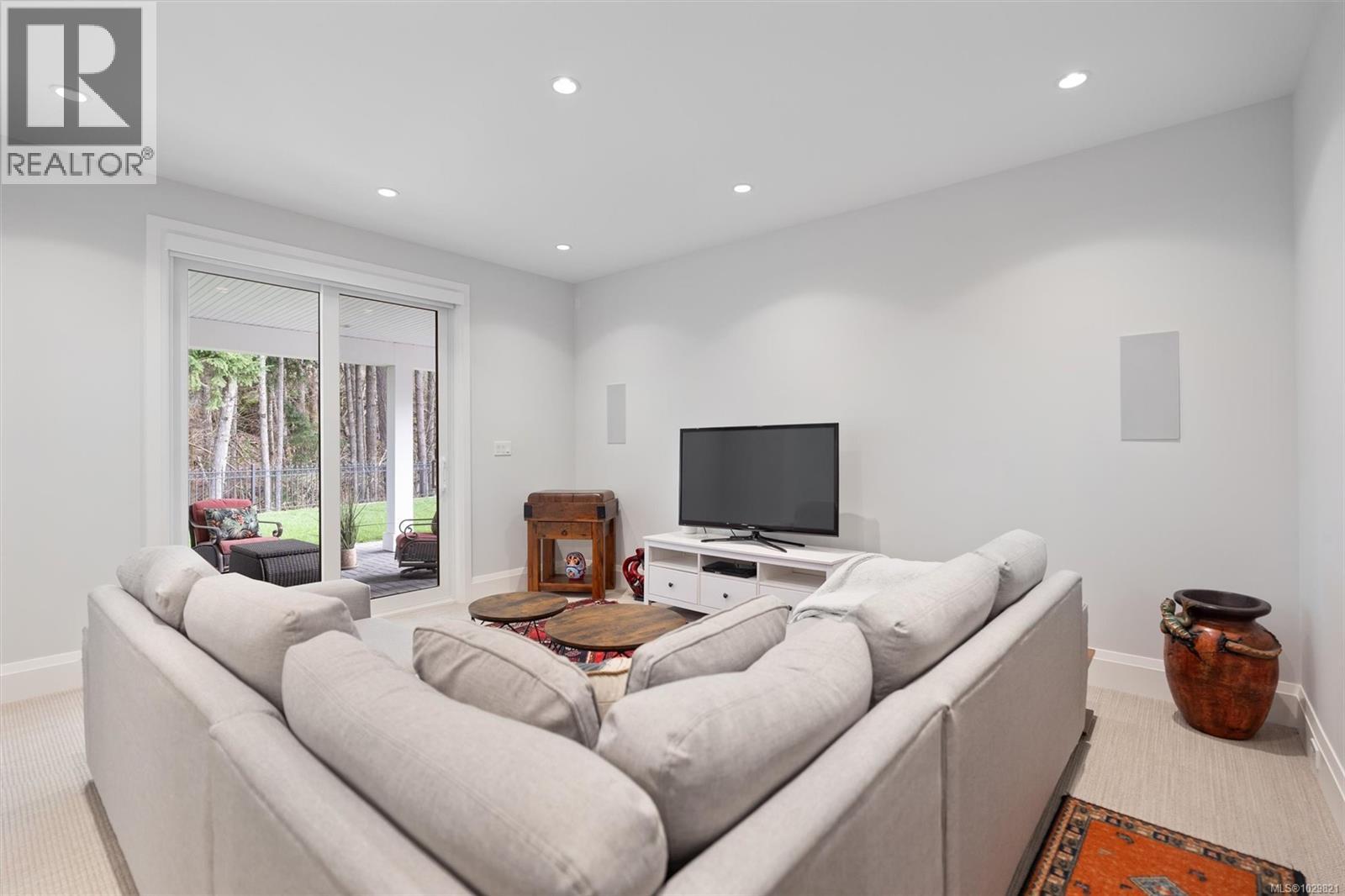 2006 PINEHURST TERR - 33