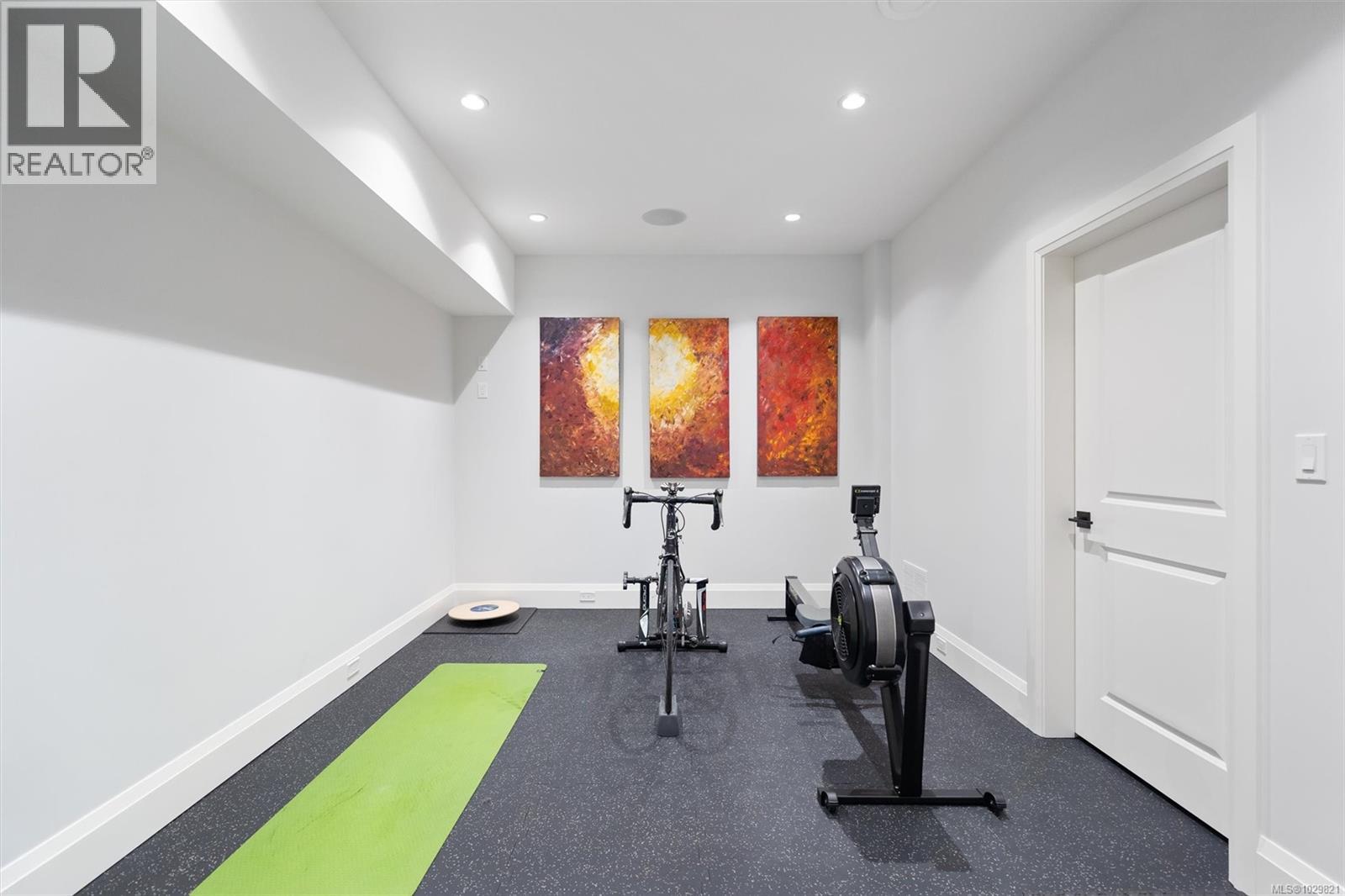 2006 PINEHURST TERR - 34