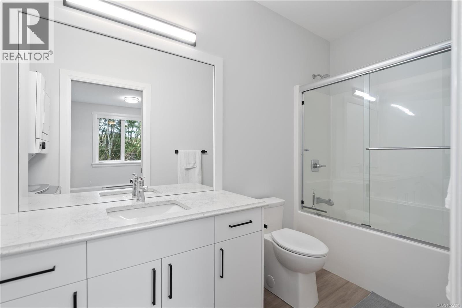 2006 PINEHURST TERR - 42