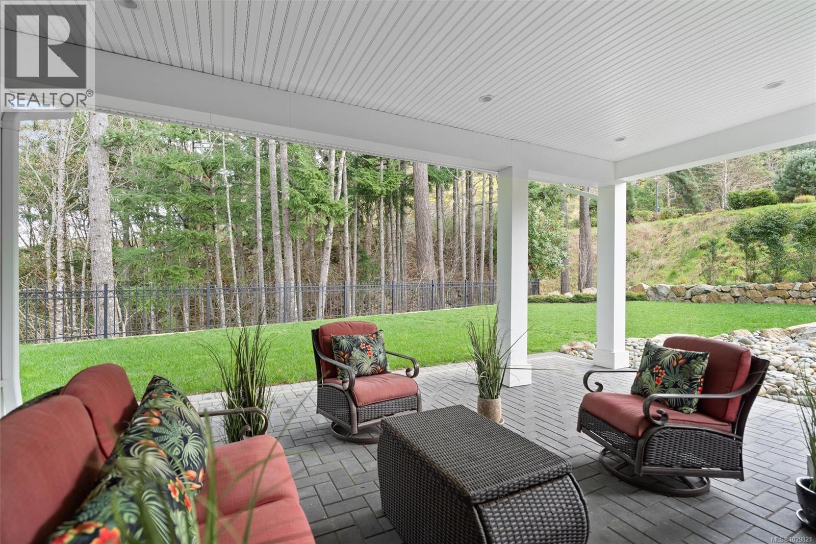 2006 PINEHURST TERR - 47