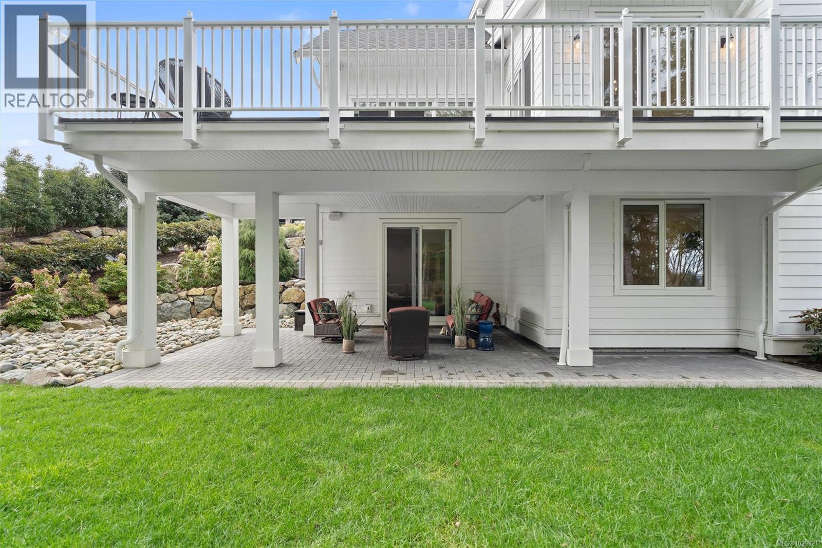 2006 PINEHURST TERR - 51