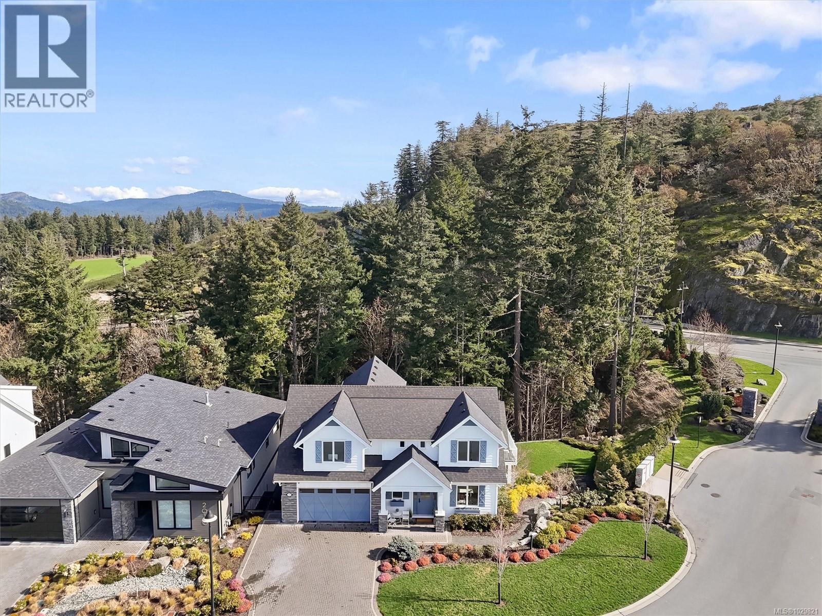 2006 PINEHURST TERR - 52