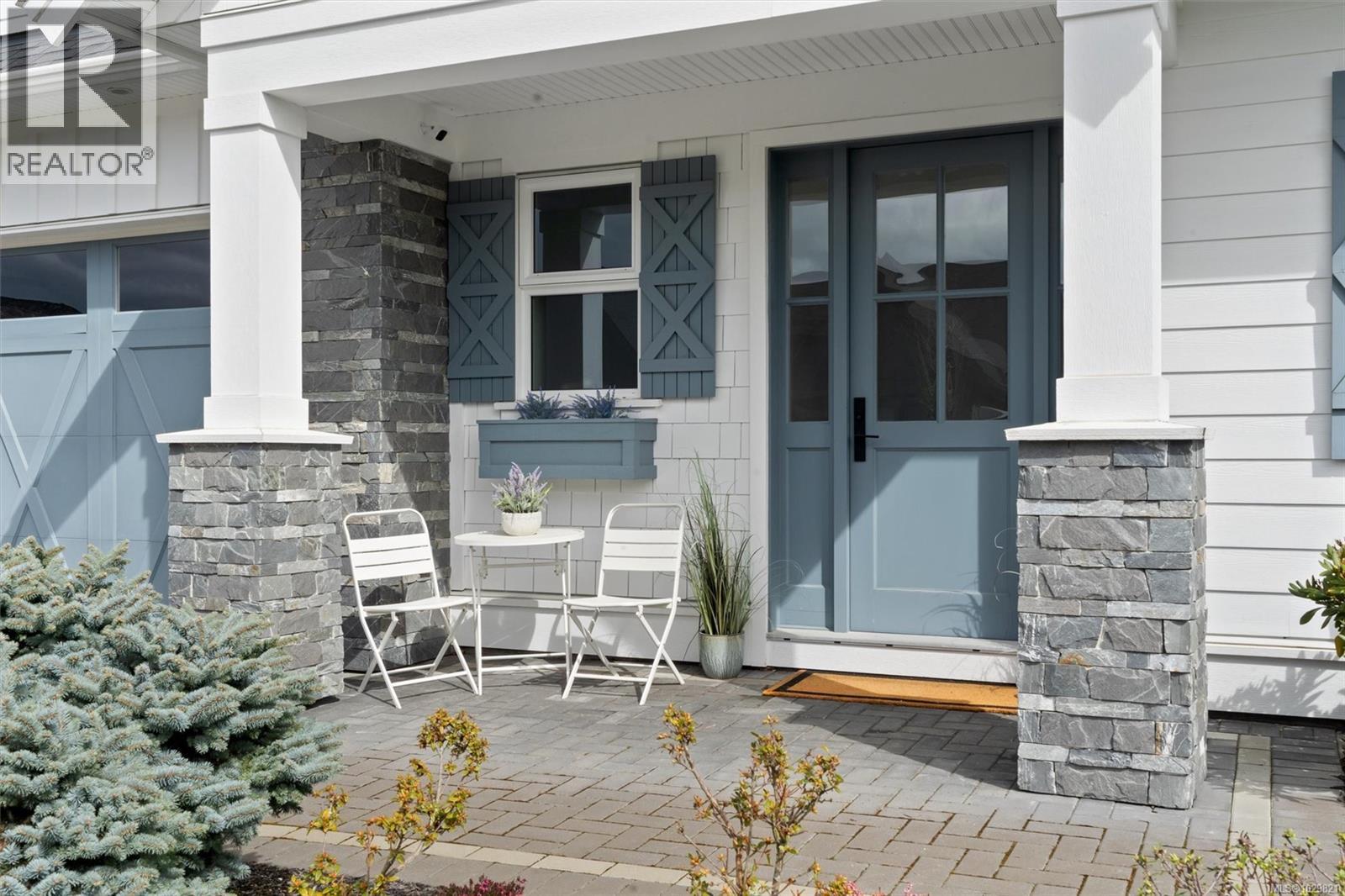 2006 PINEHURST TERR - 55