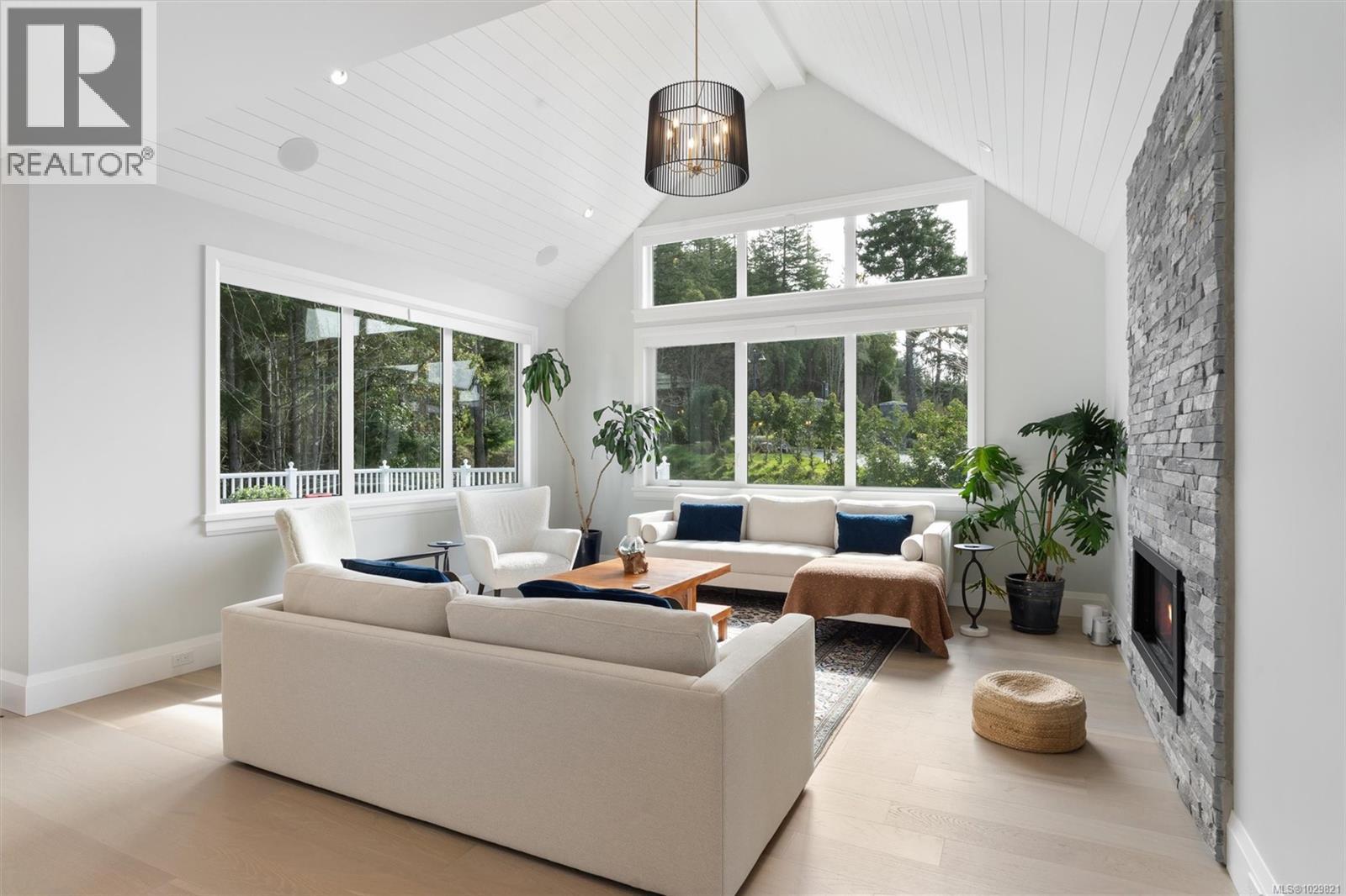 2006 PINEHURST TERR - 6