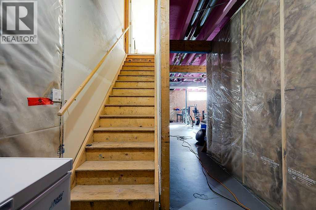 5301 Windward Place, Sylvan Lake