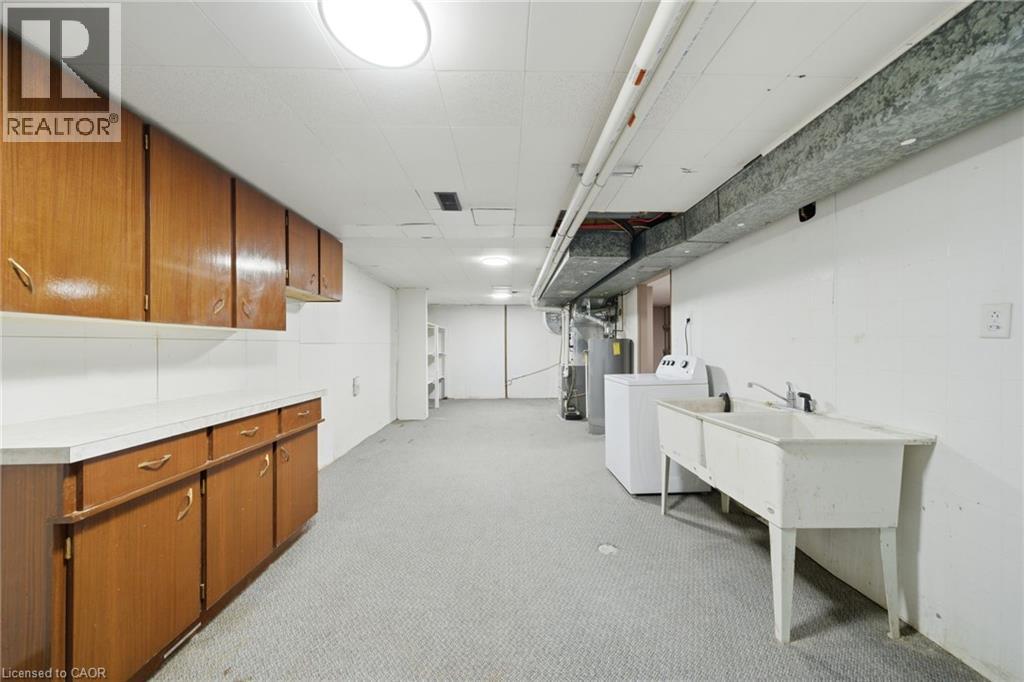 136 CROMWELL Crescent,Hamilton,,