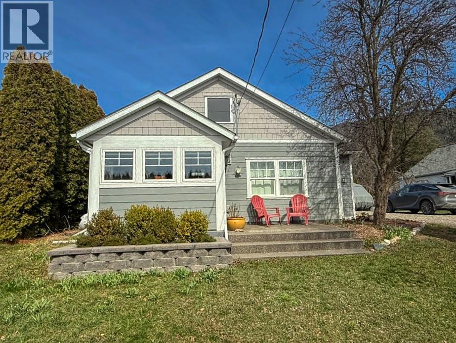 HILLSIDE Street, Creston