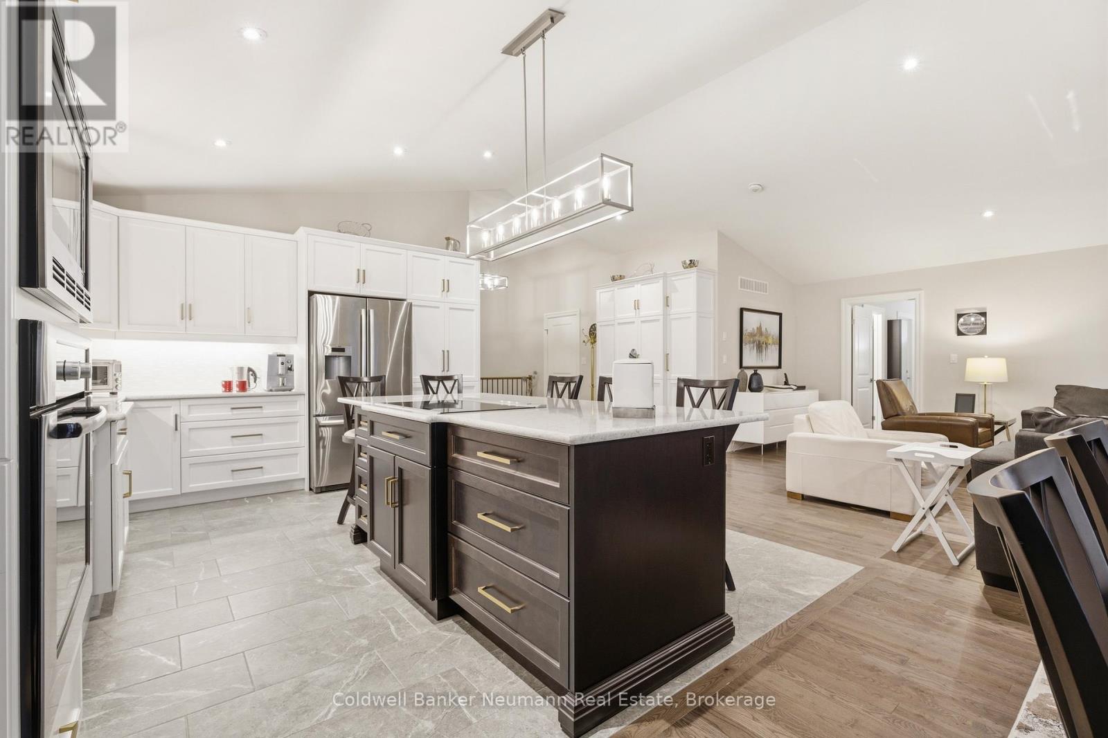 7471 MARDEN ROAD - 13