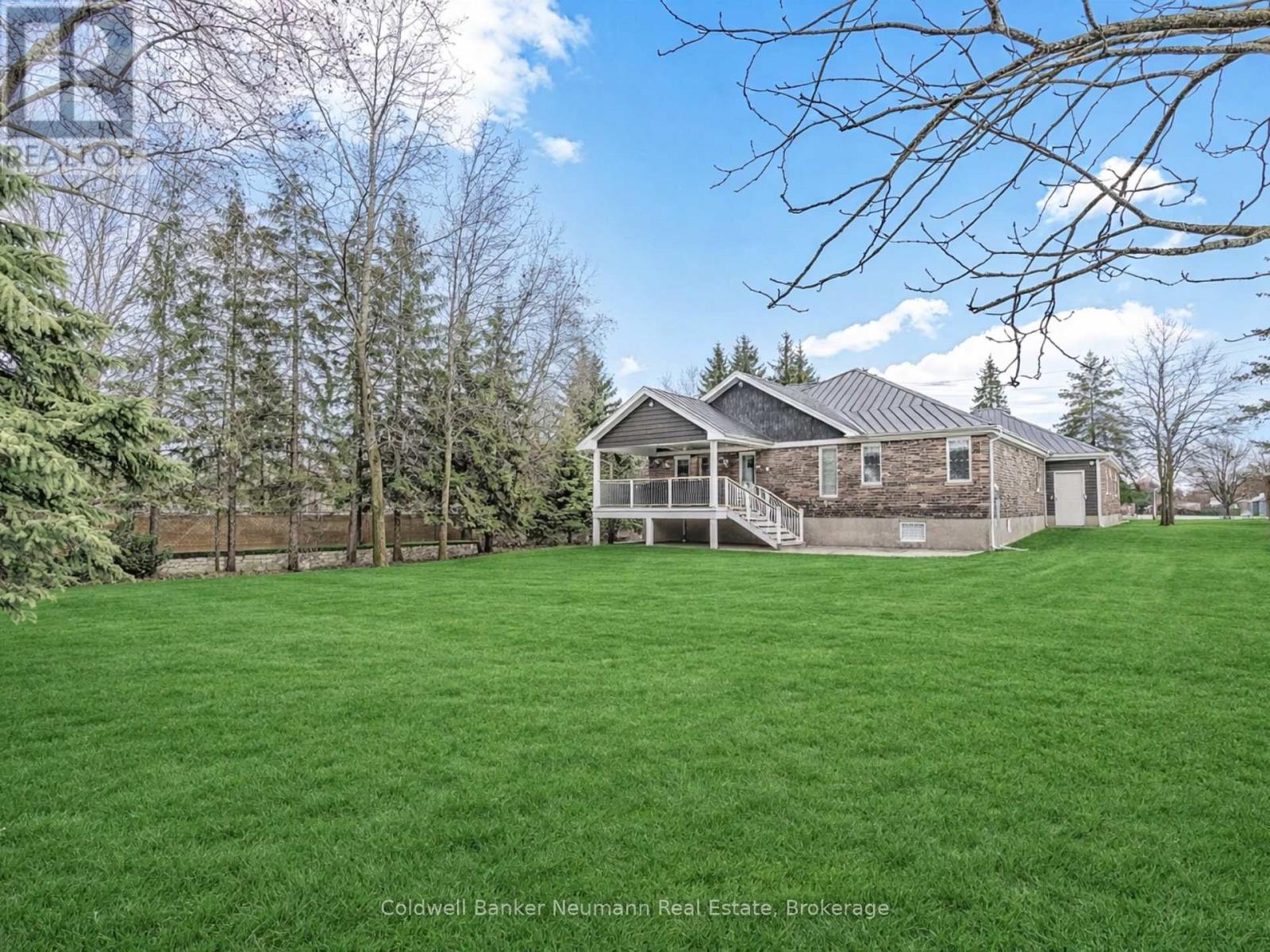 7471 MARDEN ROAD - 6