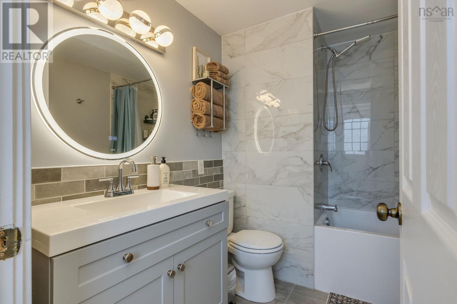 Property 9 of 34 of 1126 Highway 2 Highway