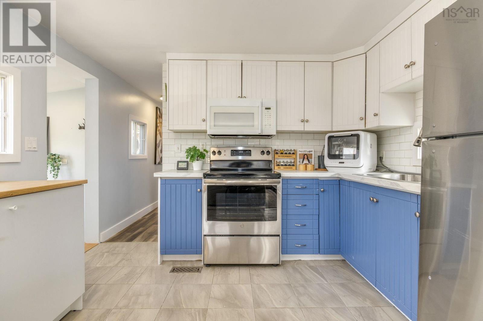 Property 12 of 34 of 1126 Highway 2 Highway