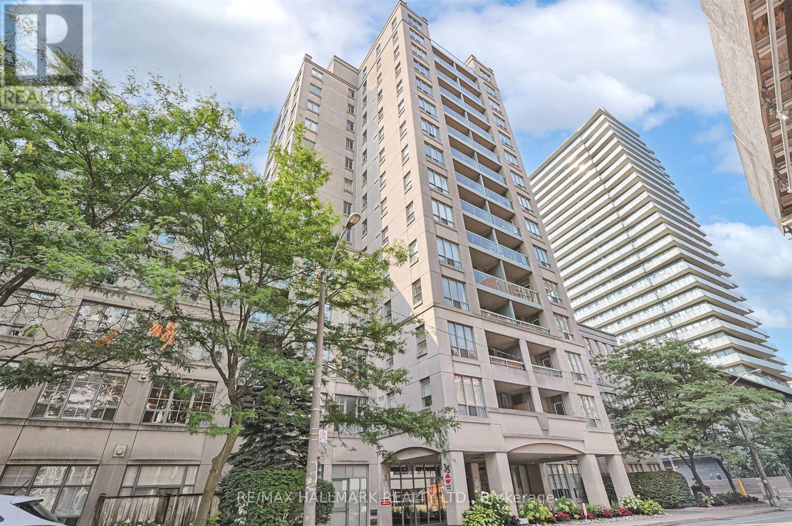 #511 35 MERTON STREET - 1