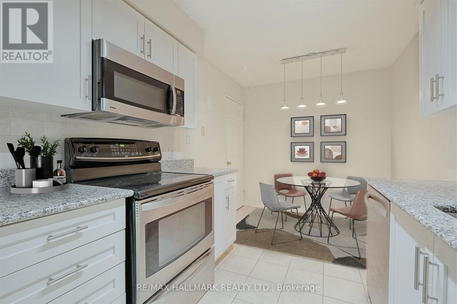 #511 35 MERTON STREET - 12