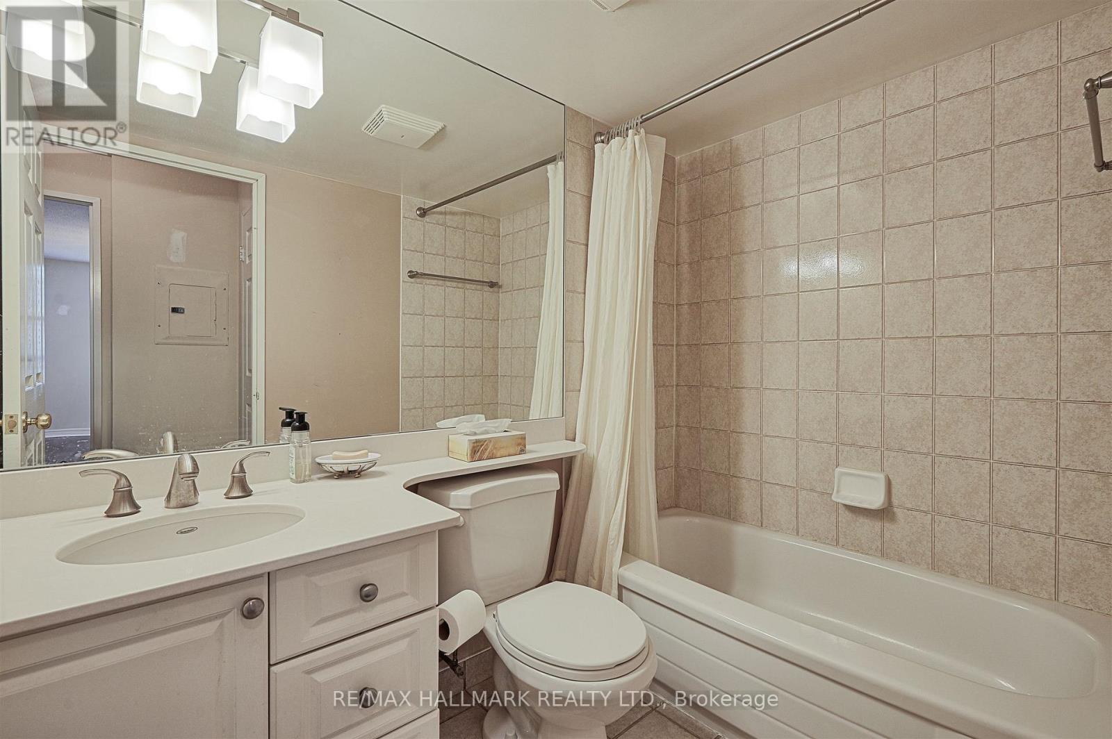 #511 35 MERTON STREET - 23