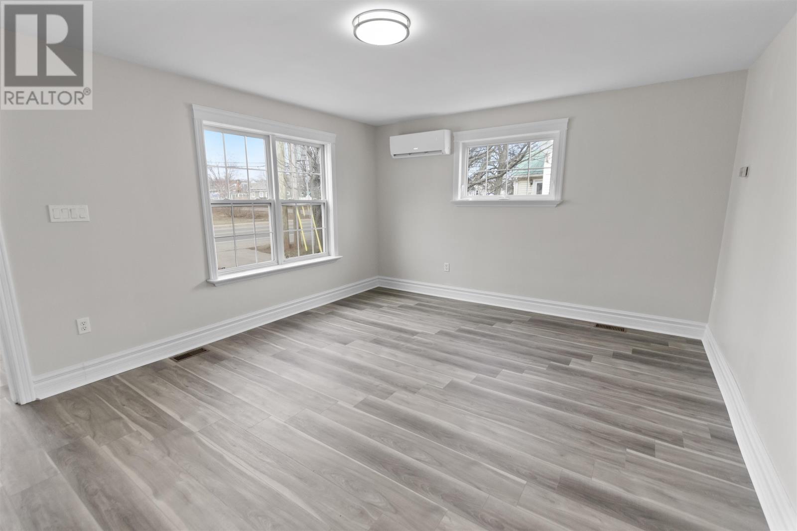 206 BELVEDERE AVENUE - Image 3