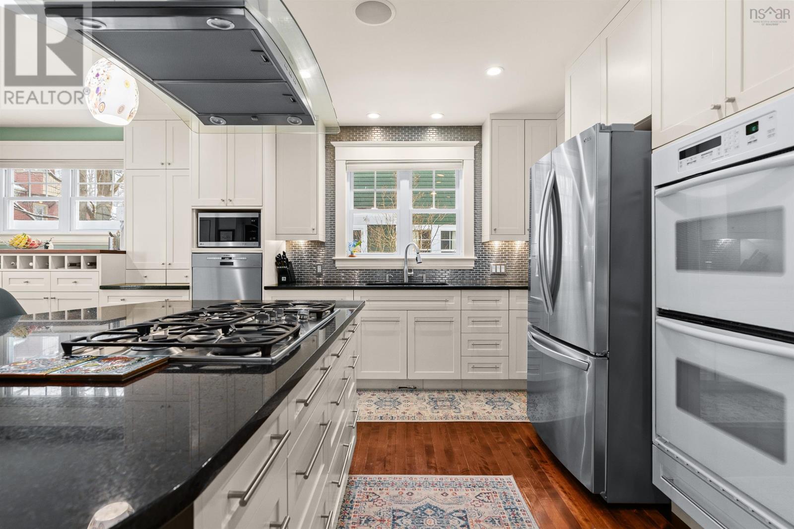 Property 36 of 49 of 1777 Cambridge Street