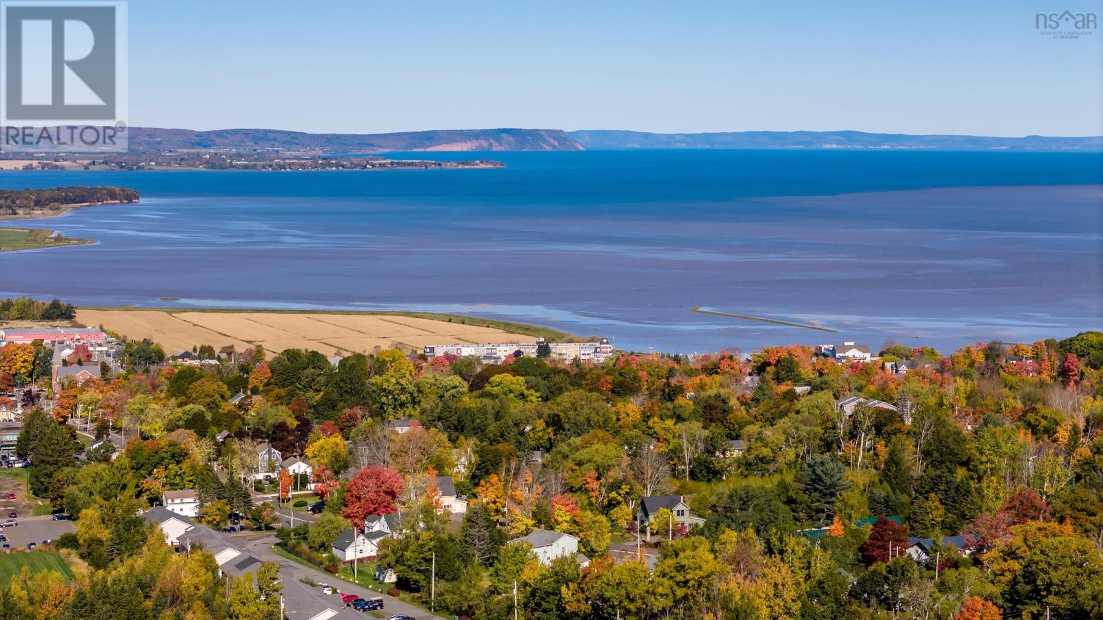 Property 7 of 19 of 76 Highland Avenue