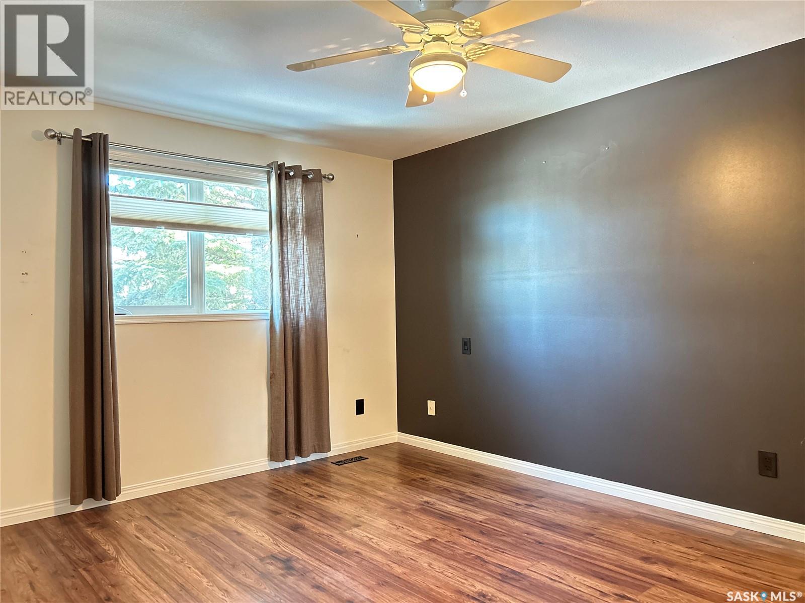 #201 815 HERITAGE GREEN - 19