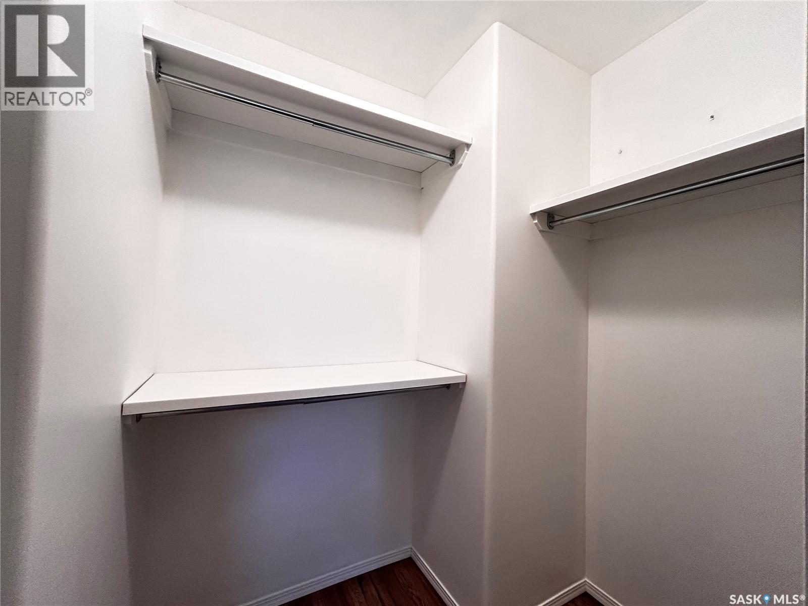 #201 815 HERITAGE GREEN - 21