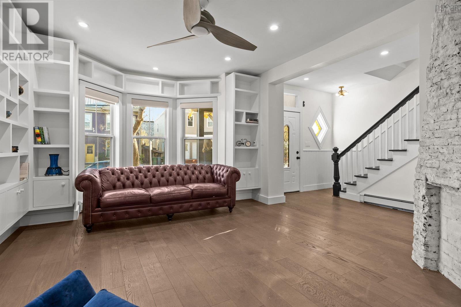 Property 14 of 50 of 5567 Black Street