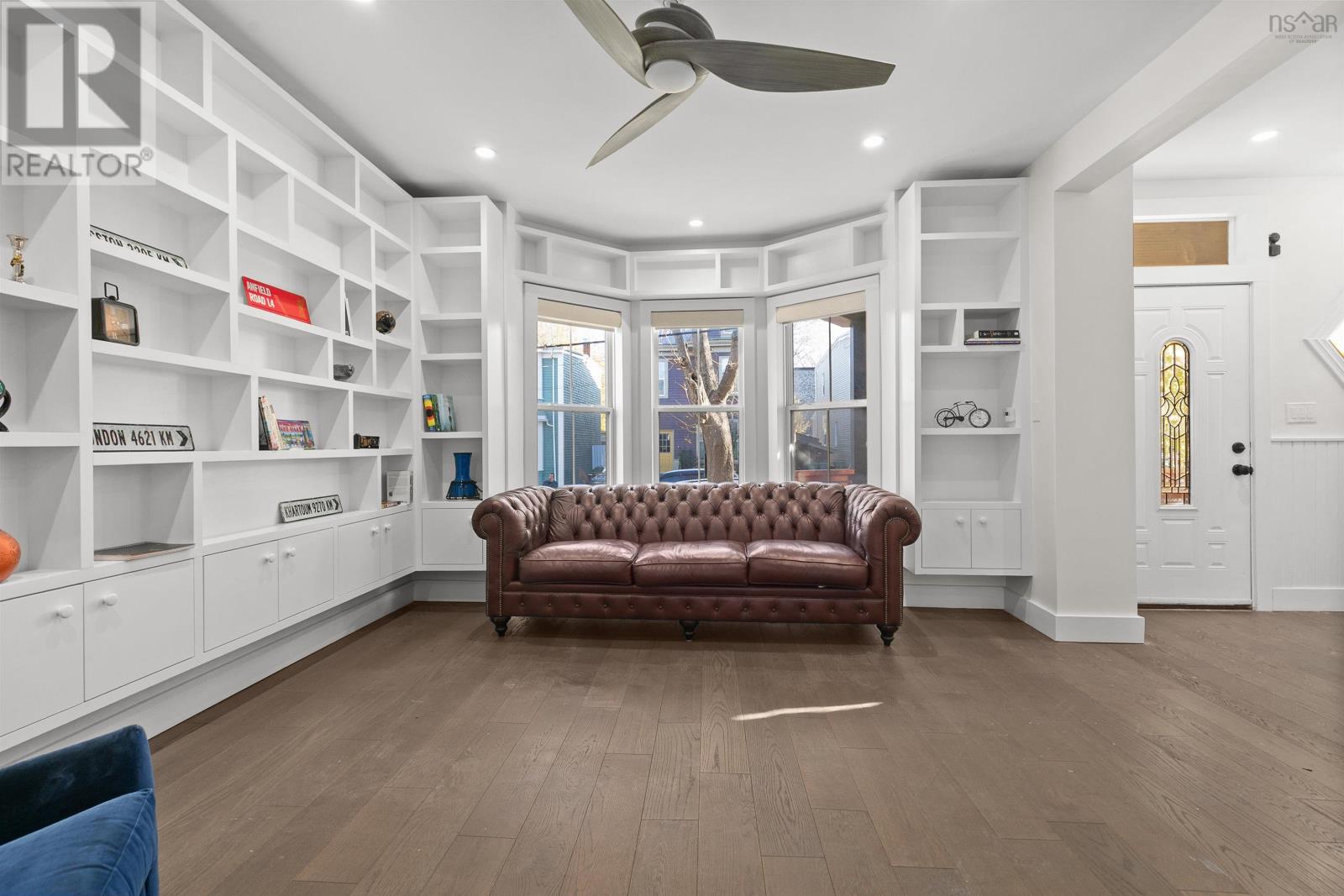 Property 5 of 50 of 5567 Black Street