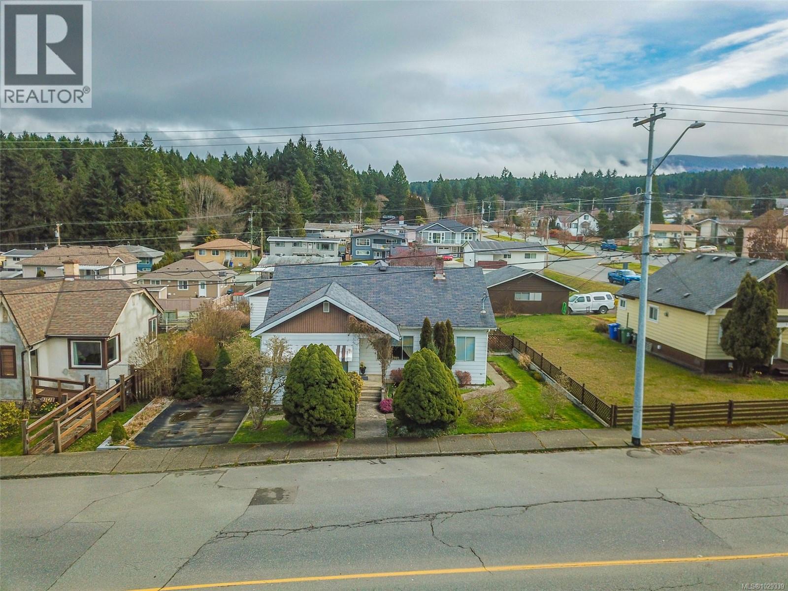 3129 10th Ave - 2