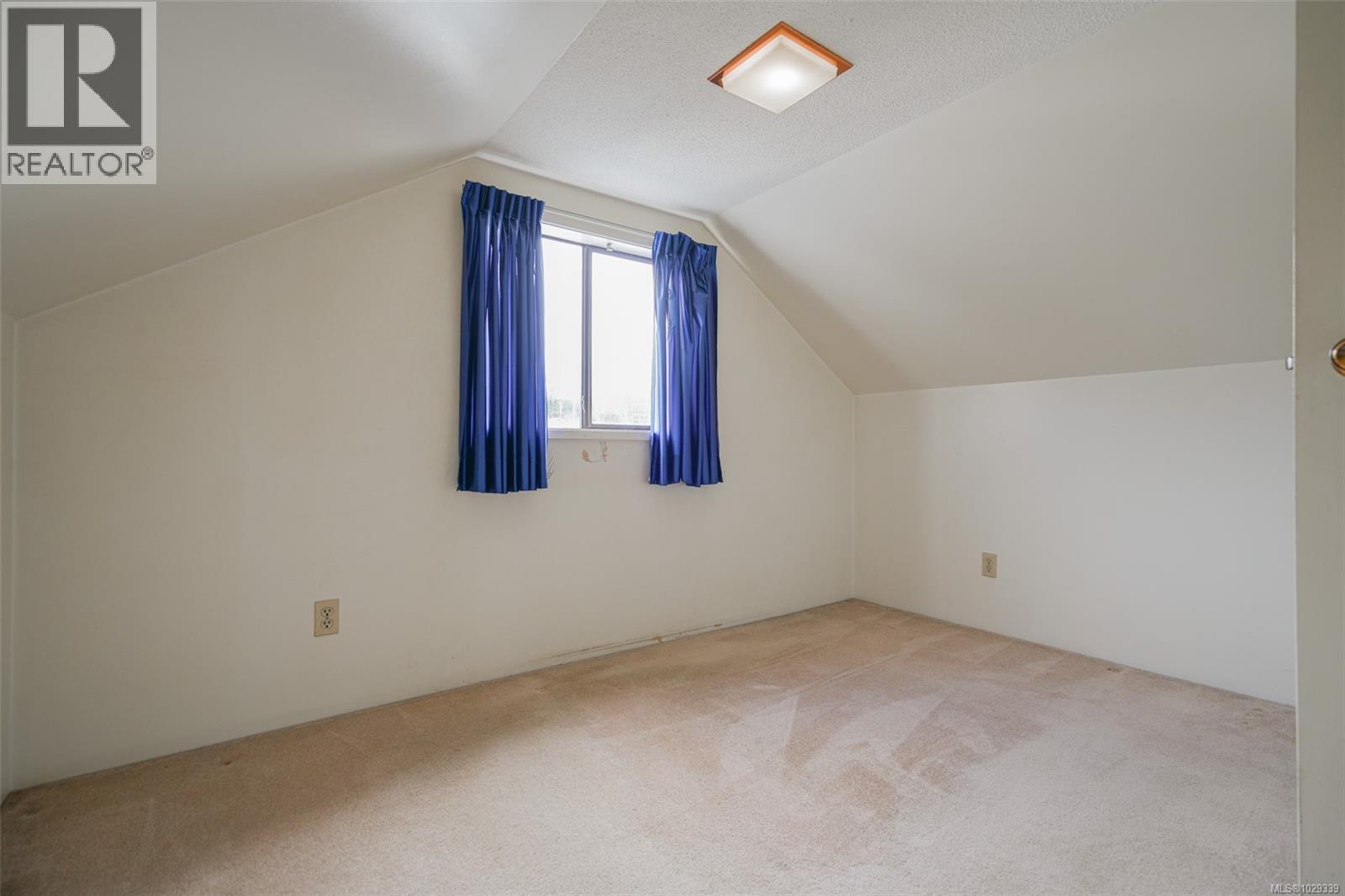 3129 10th Ave - 23