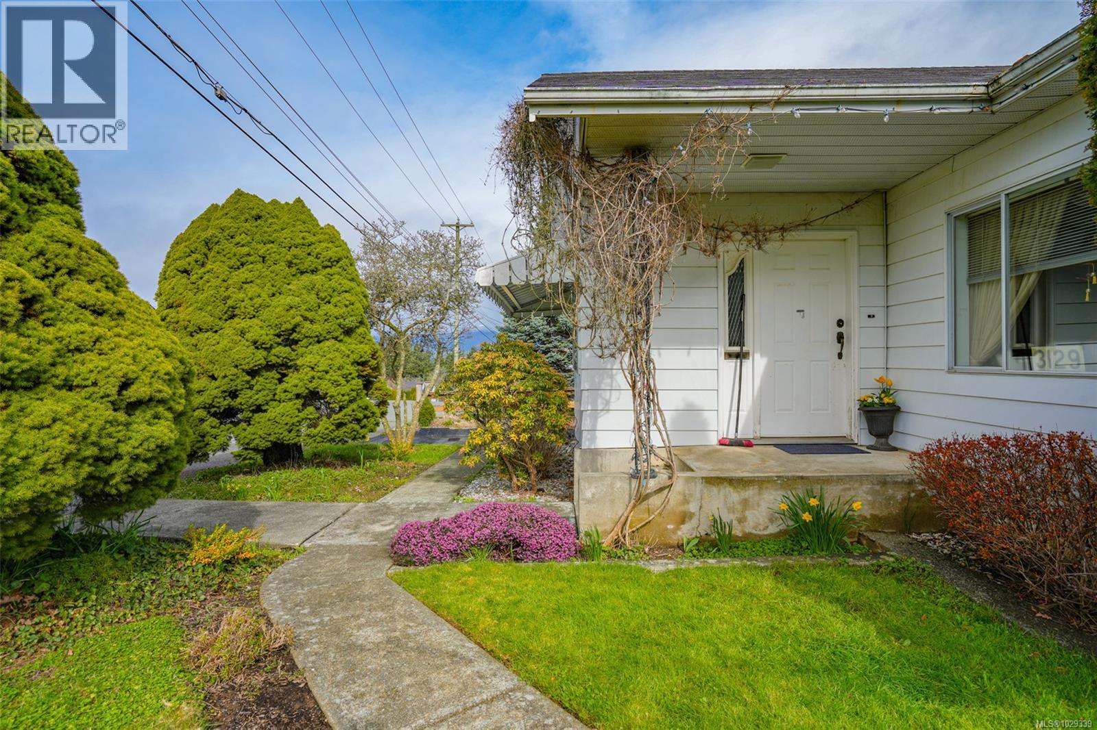 3129 10th Ave - 3