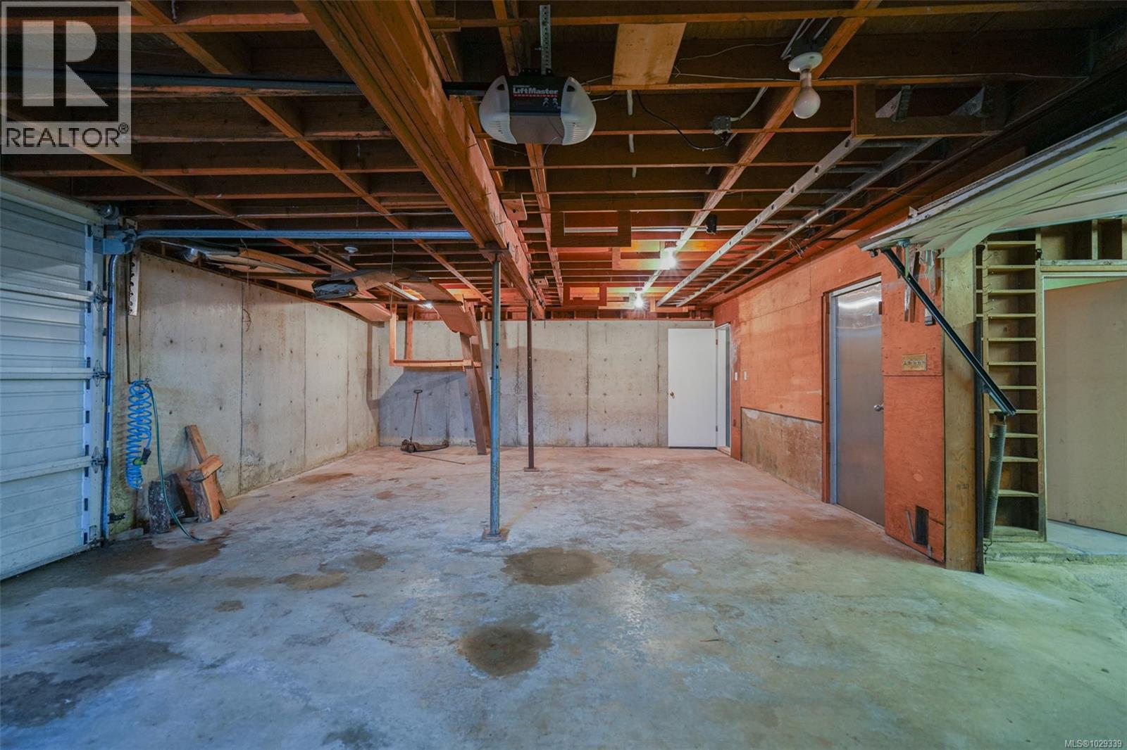 3129 10th Ave - 37