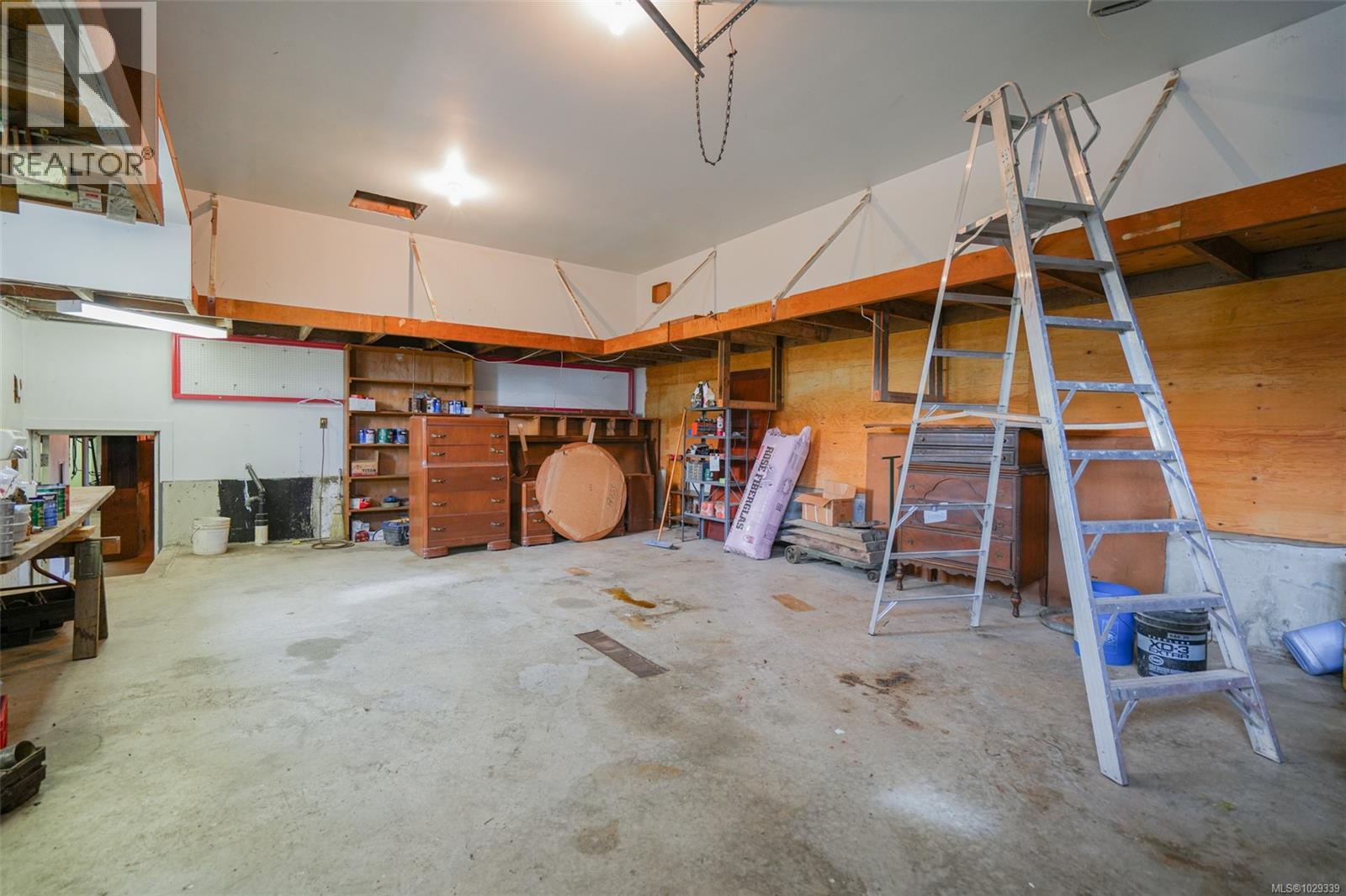 3129 10th Ave - 42