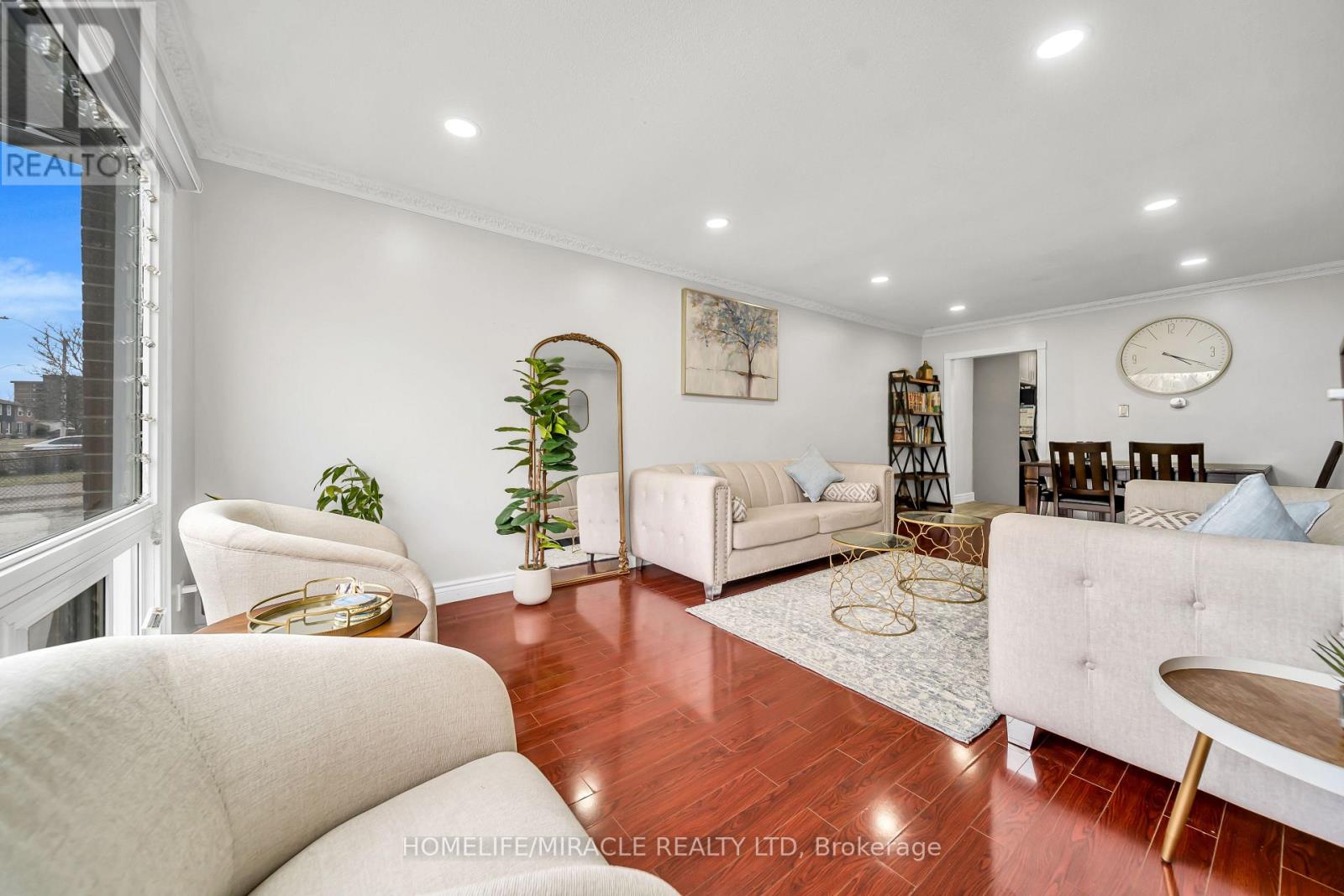 64 DRAKE BOULEVARD - 4