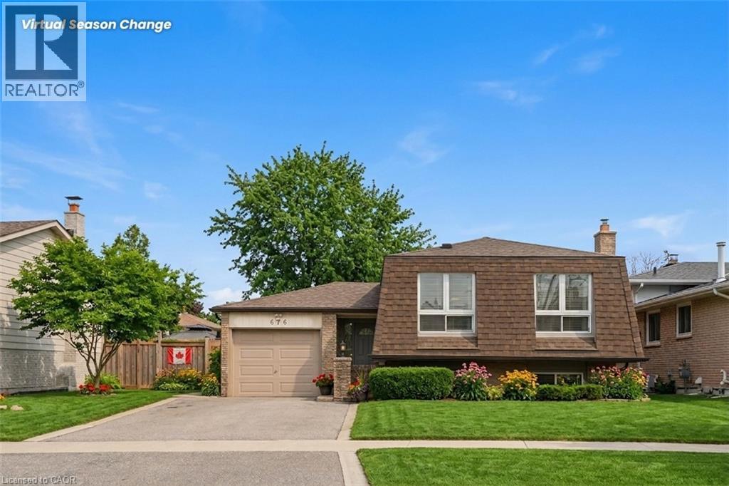 676 WOODVIEW Road,Burlington,,